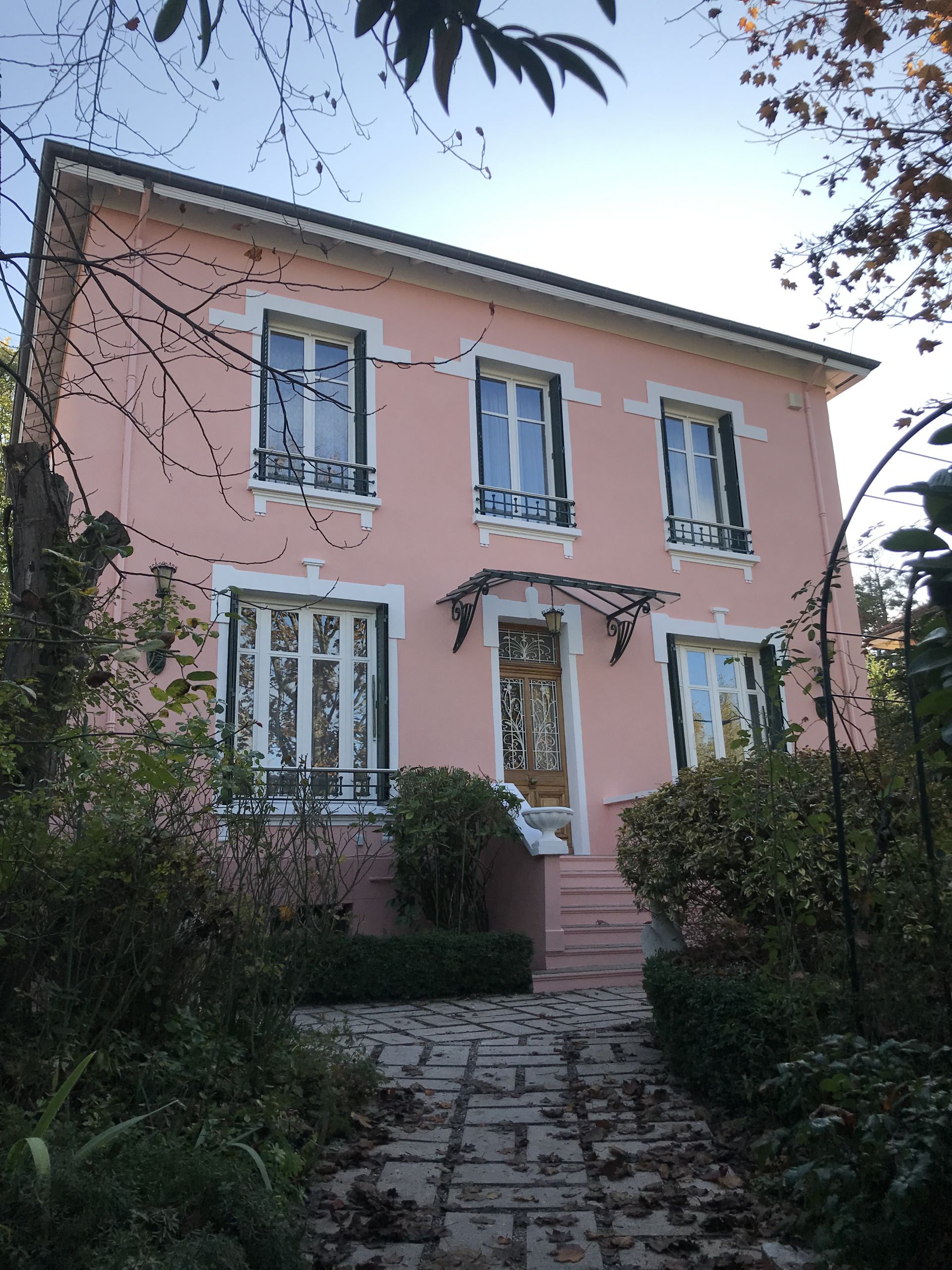 Une façade à Tassin-la-Demi-Lune : maison italienne