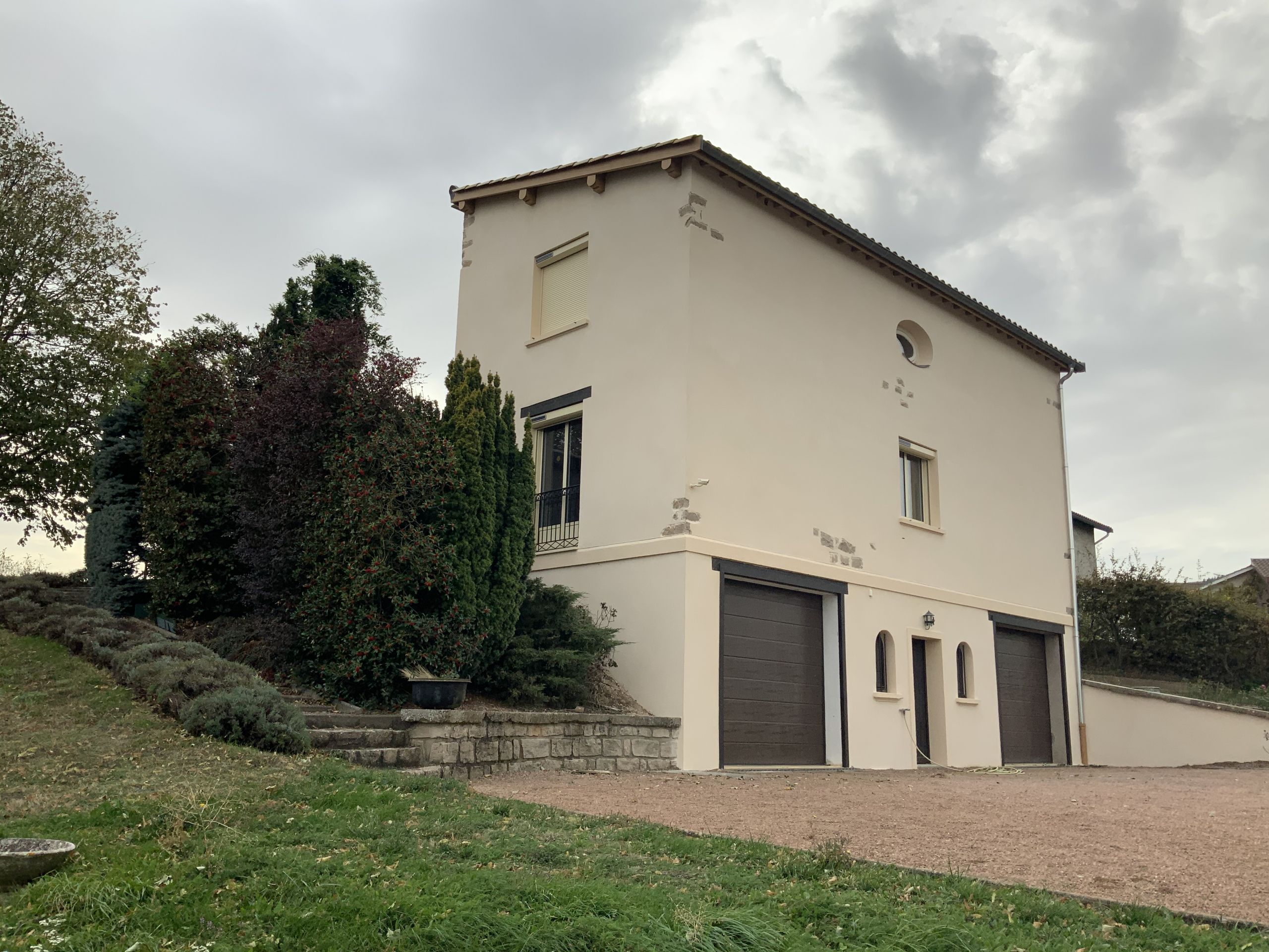Ravalement de façade à Pollionay