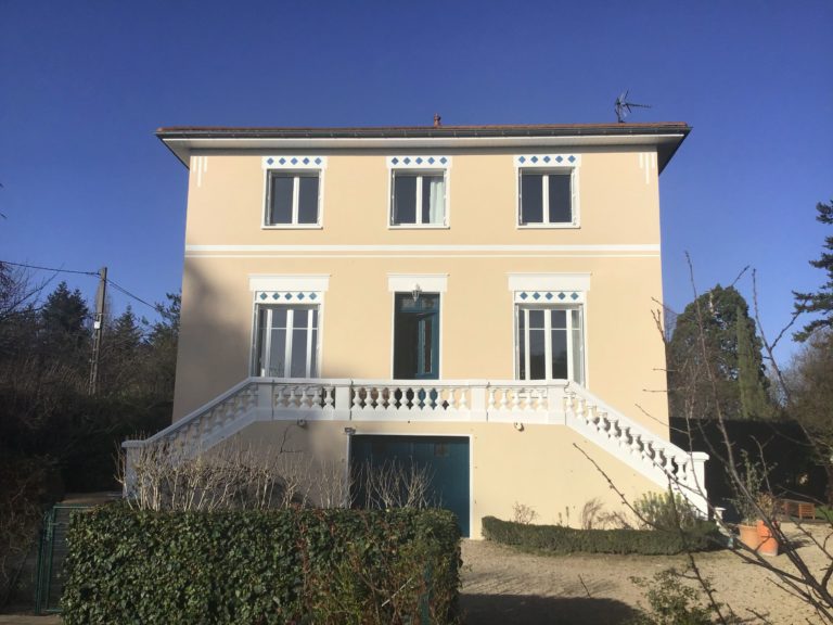 Ravalement de façade à Thurins